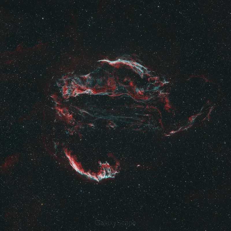 A supernova remnant in Cygnus, full of fine filamentary structures from an ancient stellar explosion.